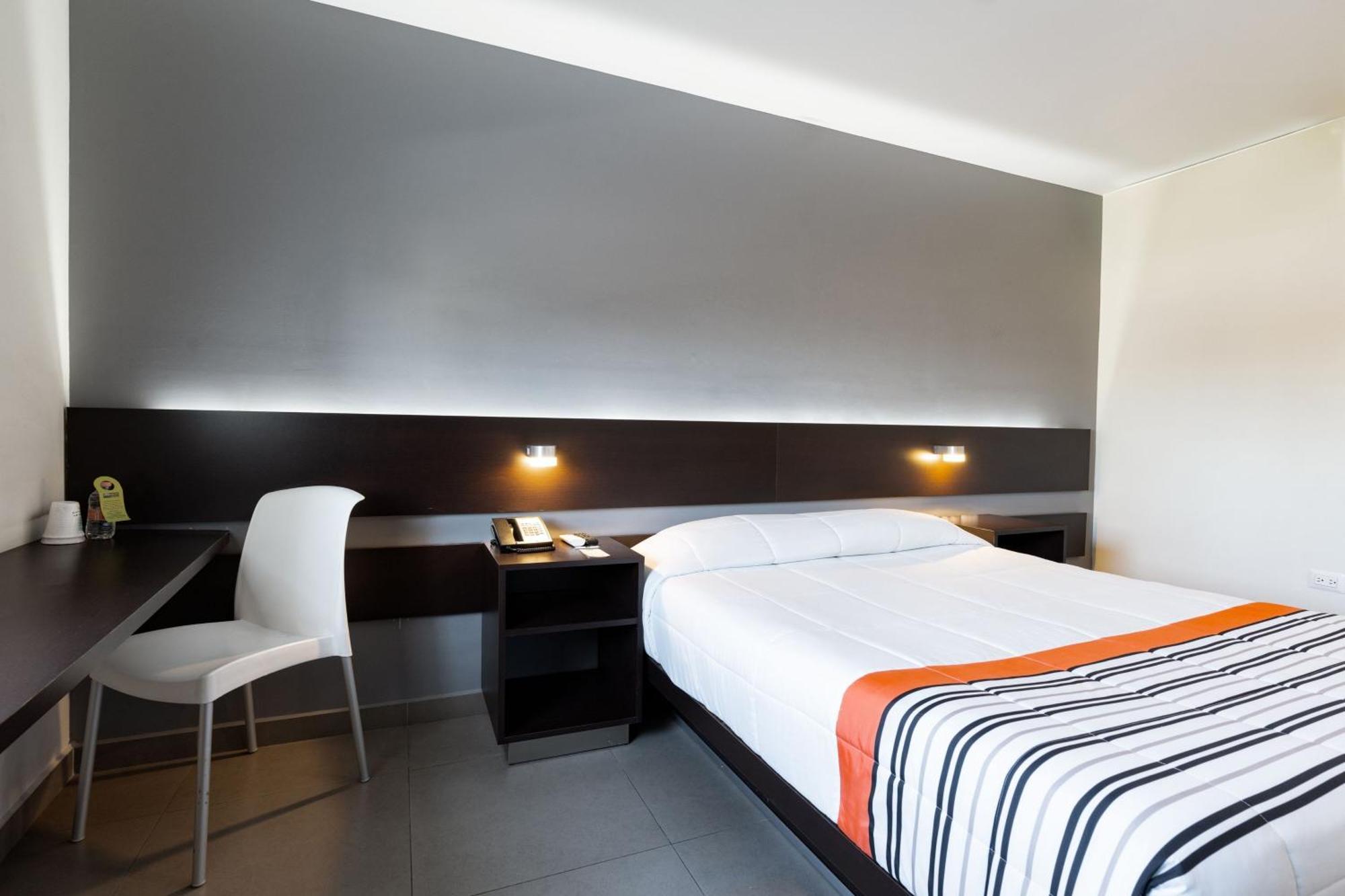 City Express Junior By Marriott Aguascalientes Centro Εξωτερικό φωτογραφία